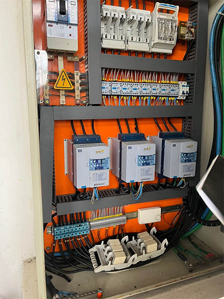 Rebobinamento de Motores Elétricos em Praia Grande | Mongaguá | São Vicente | Cubatão | Santos | Itanhaém | SOS Bombas e Máquinas